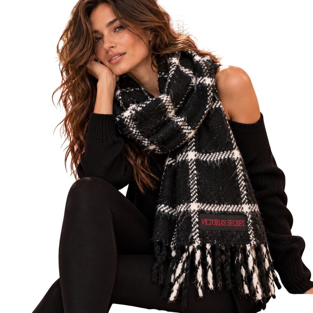 Victoria's Secret Scarf Black White Plaid Chunky Fringe Tassel Cozy Winter Wrap
